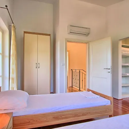 Azura בית נופש Hreljići